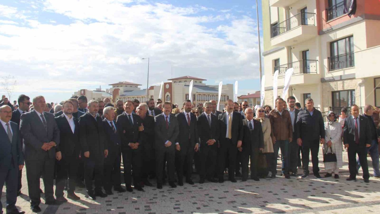 Yozgat’ta TOKİ konutları hak sahiplerine teslim edildi
