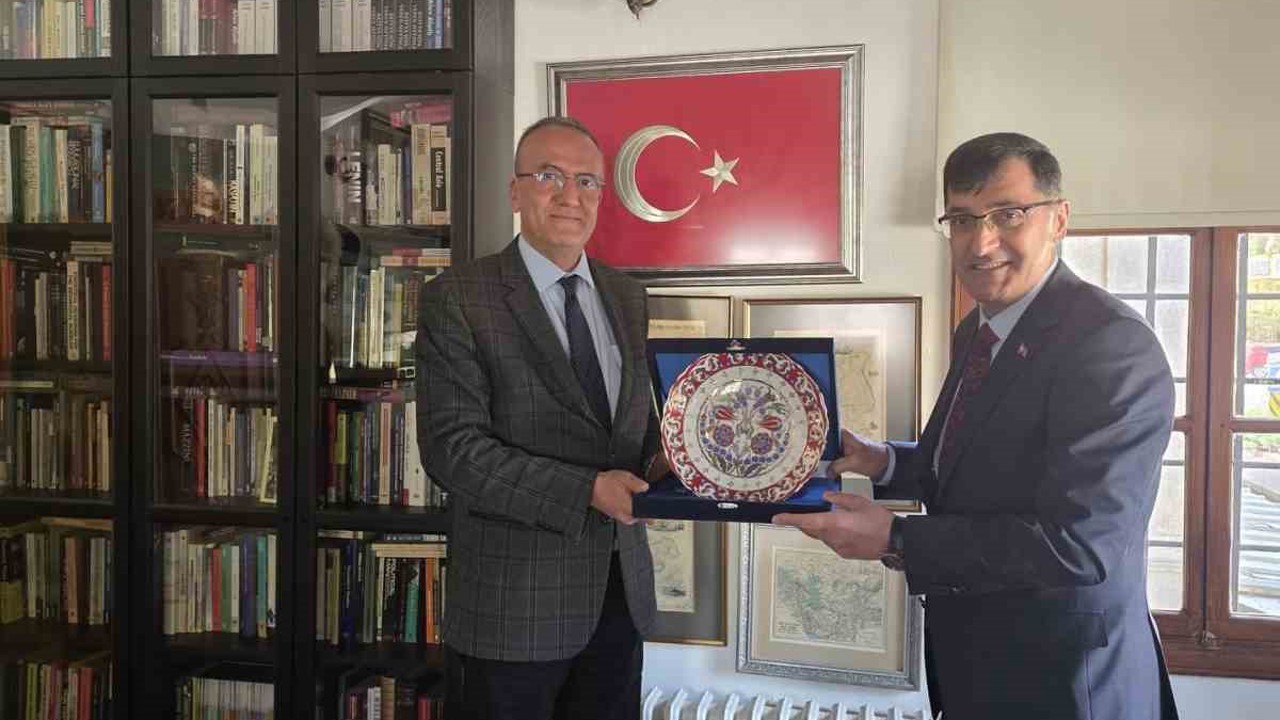 Başkan Kahveci’den, Nevşehir’deki Avrupa Konseyi Kültür Rotaları Forumu’nda önemli görüşmeler
