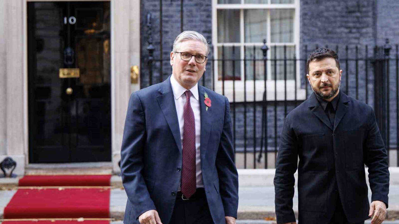 Zelenskiy: "Tüm Rus petrol şirketlerinin dünya pazarına erişimi kesilmeli"
