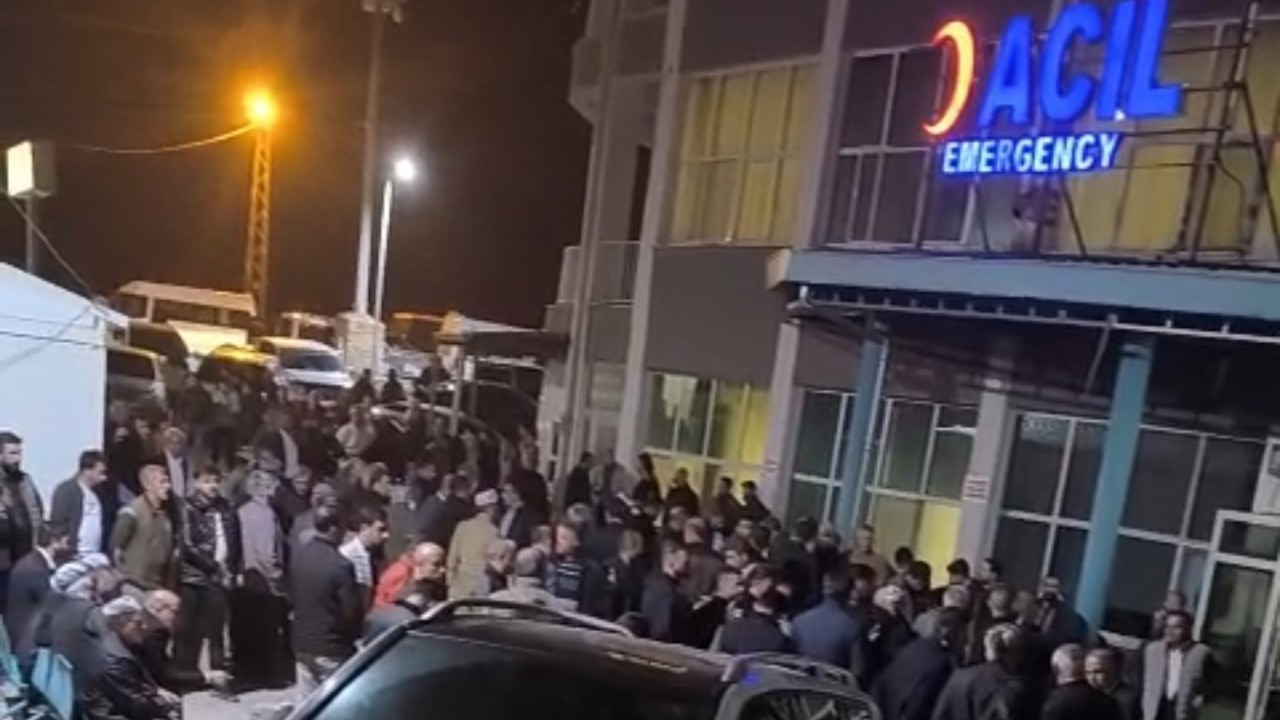 Şemdinli’de ağaçtan düşen şahıs hayatını kaybetti
