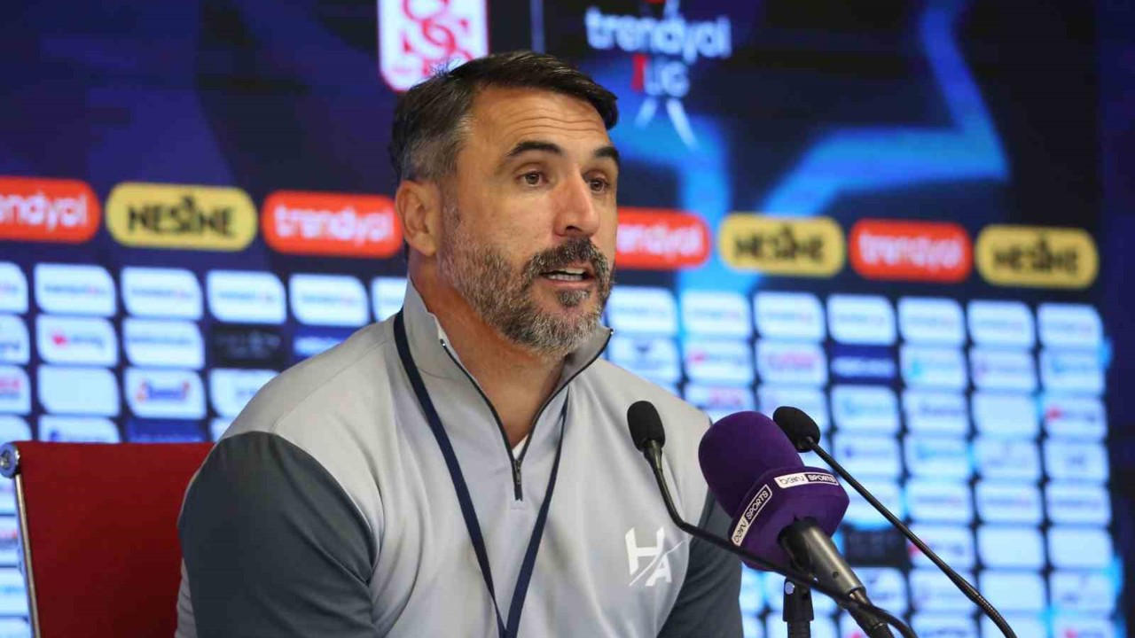 Hugo Almeida: "Oyuncularım da benim gibi savaştı"
