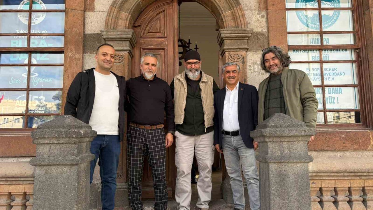 Gazeteci Kılıç: "AKİB çok ciddi işler yapıyor"
