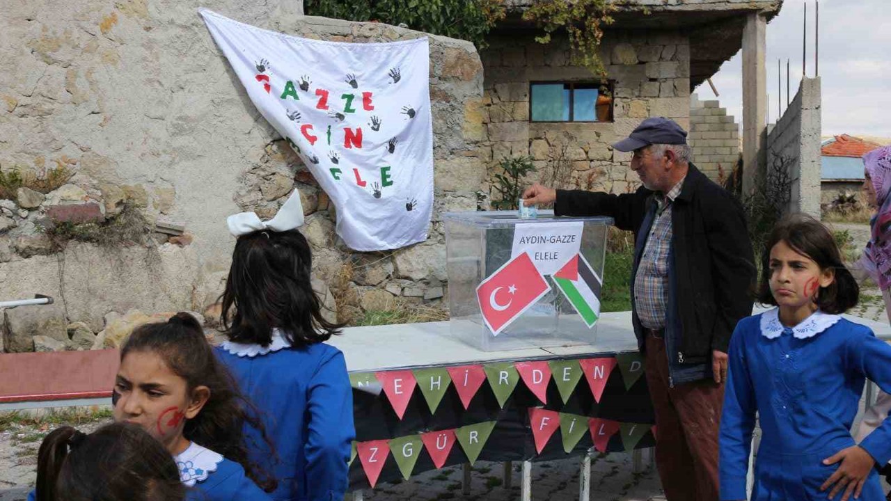 Köy okulunda Gazze için anlamlı etkinlik
