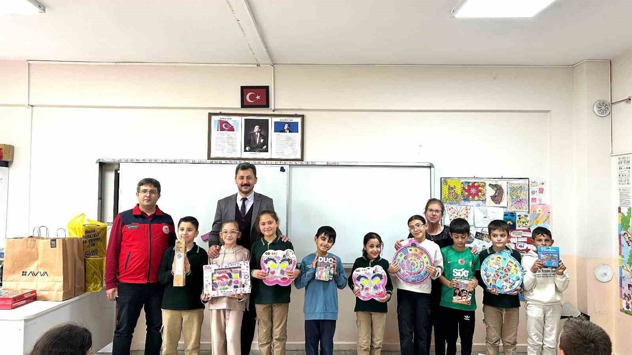 ‘Lider Çocuk Kampı’ bilgi yarışmasıyla sona erdi
