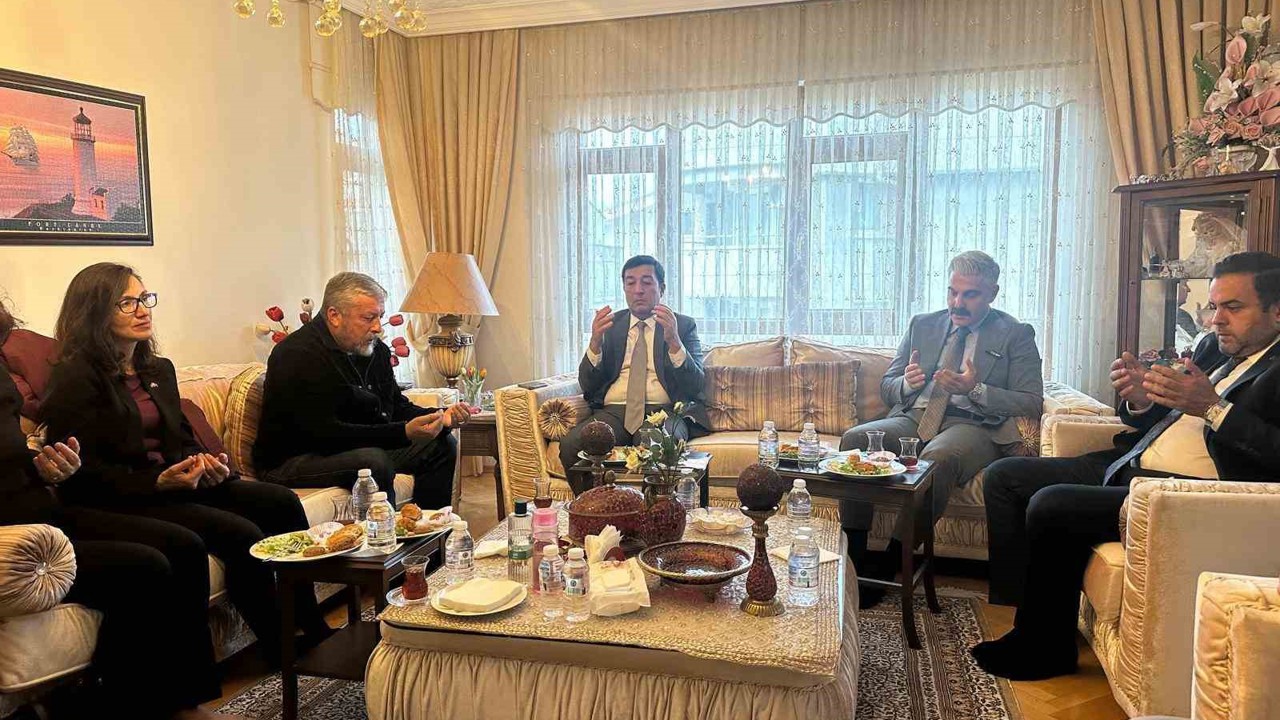 MHP’den Çankaya’da ‘Hayırlı Günler Komşum’ buluşmaları
