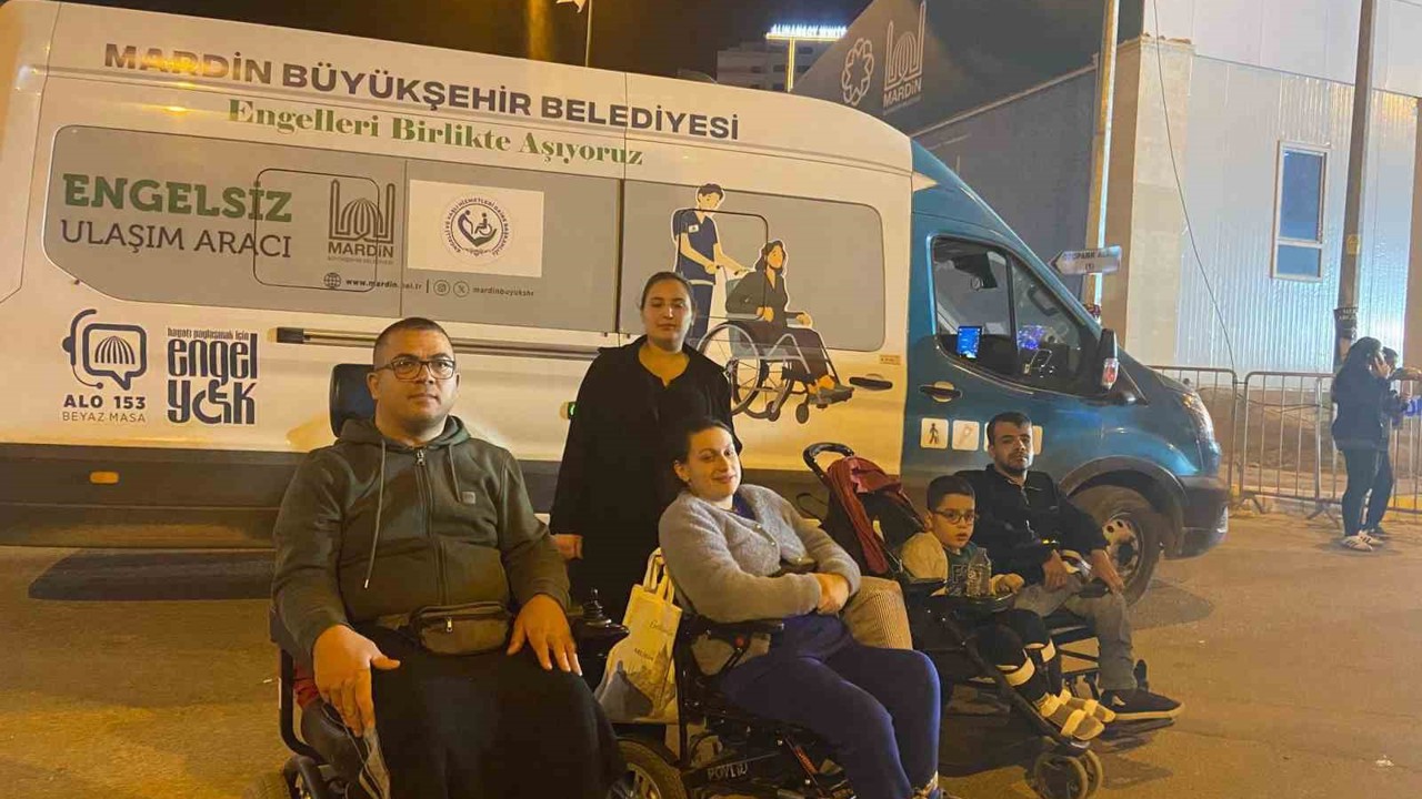 Validen engelli çocuğa anlamlı destek
