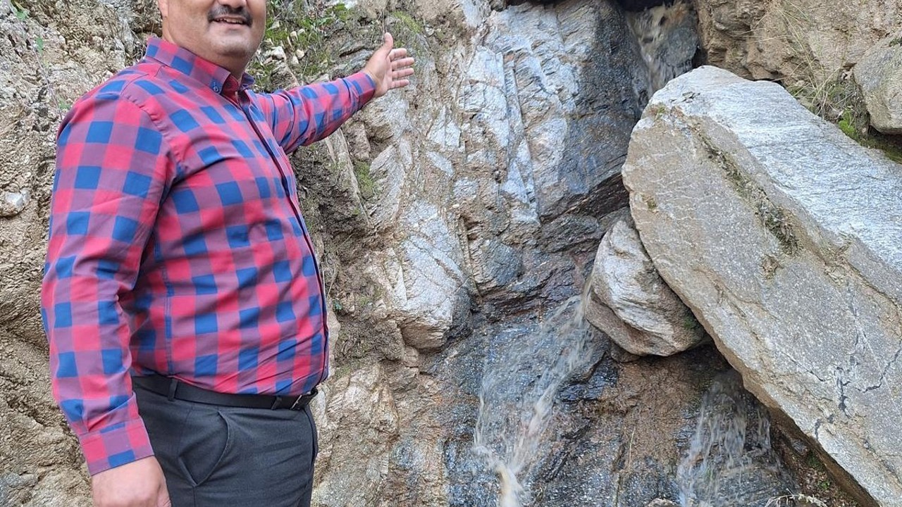 Dereler yıllar sonra yeniden suya kavuştu
