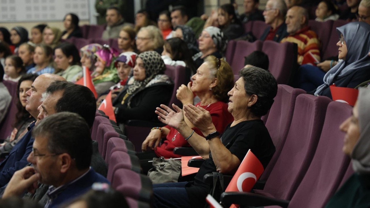 Kartepe’de 102. yıl coşkusu
