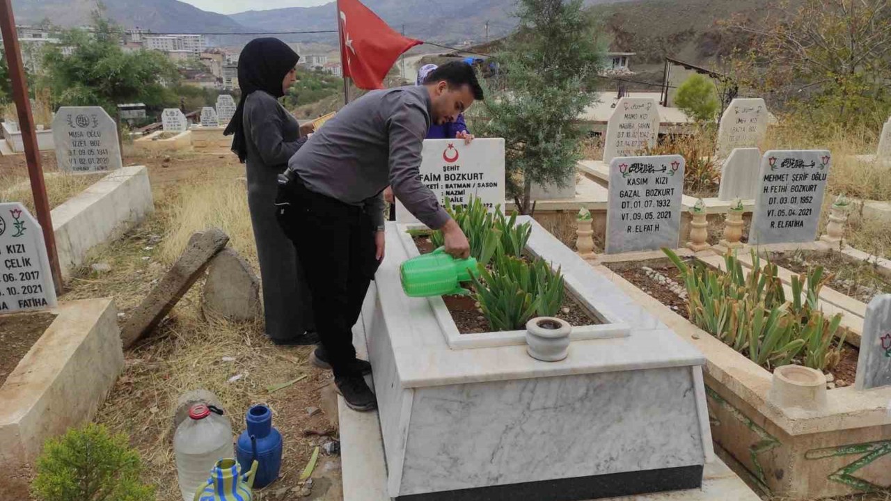 Sason şehitleri Bozkurt ve Araz şehadet yıl dönümlerinde unutulmadı
