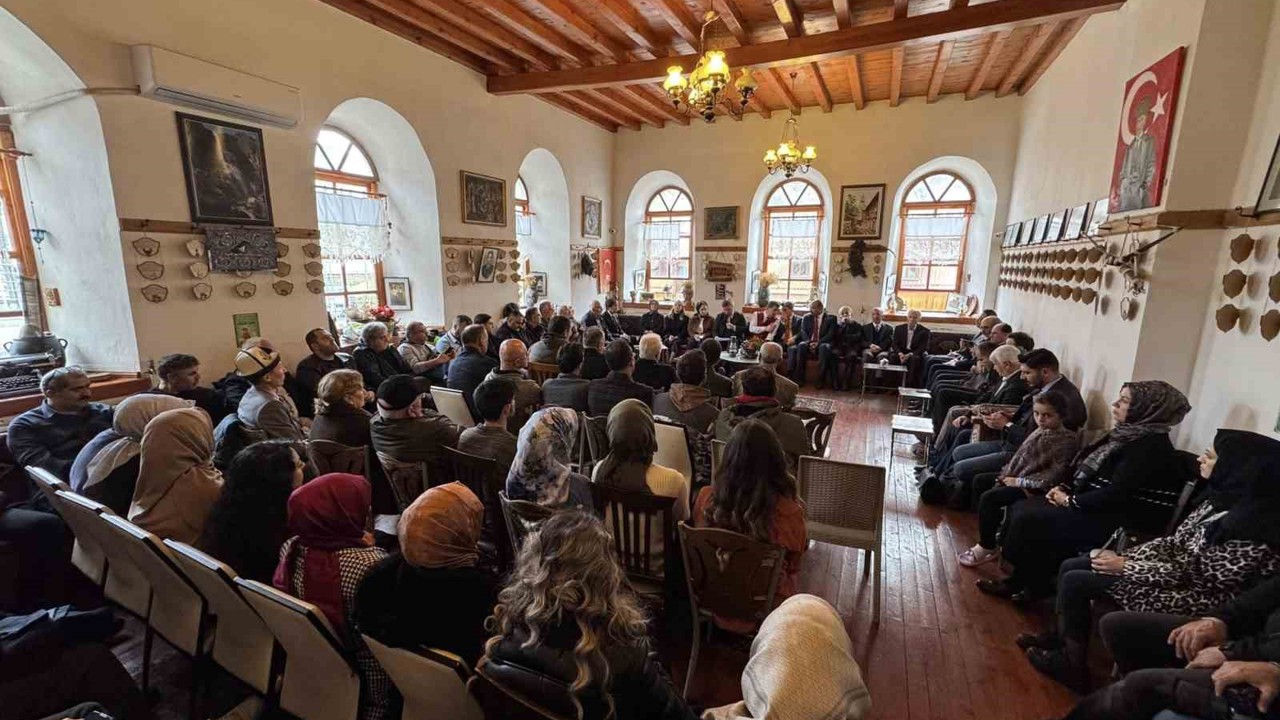 Kemaliye’de felsefe okulu açıldı

