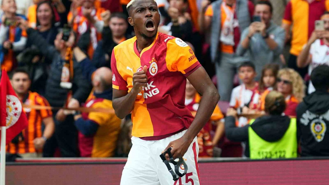 Trendyol Süper Lig: Galatasaray: 1 - Göztepe: 1 (İlk yarı)
