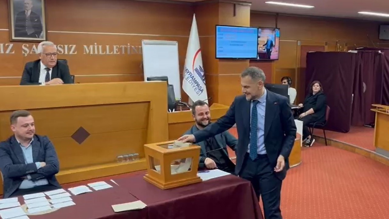 Bayrampaşa Belediye Meclisi’nde belediye başkan vekili seçimi başladı
