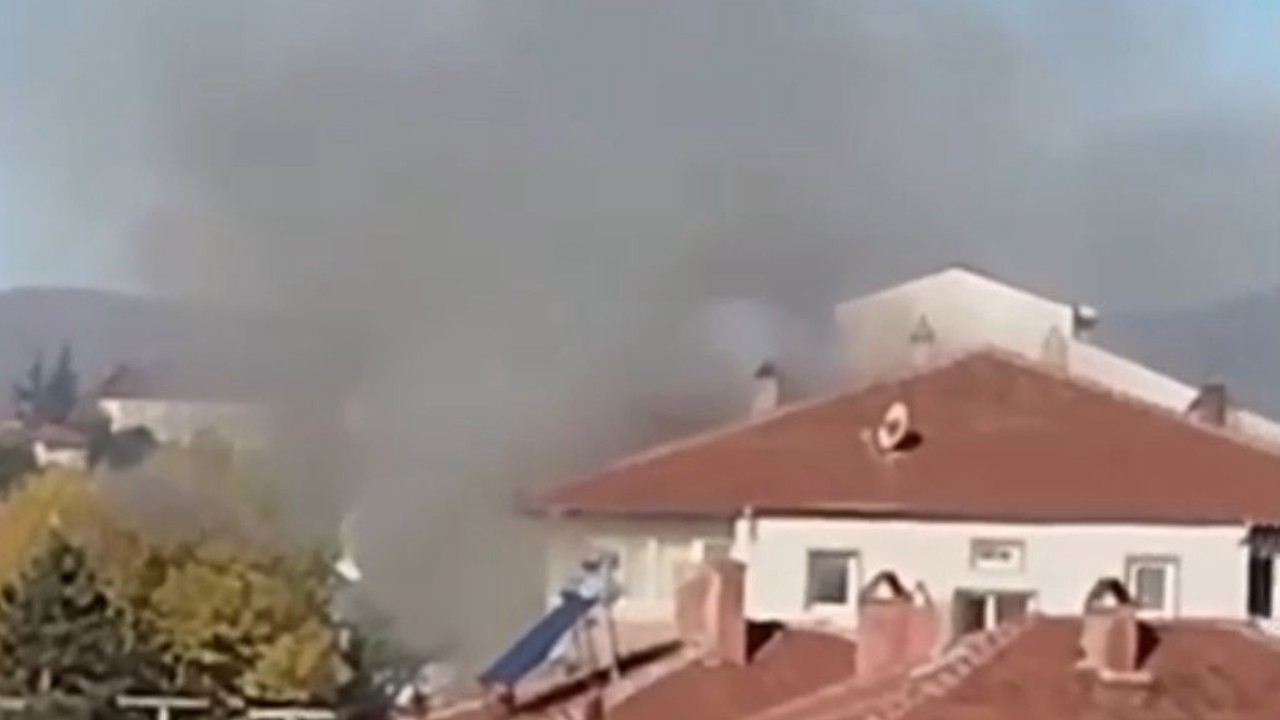 Bolu’da apartman dairesi alev alev yandı
