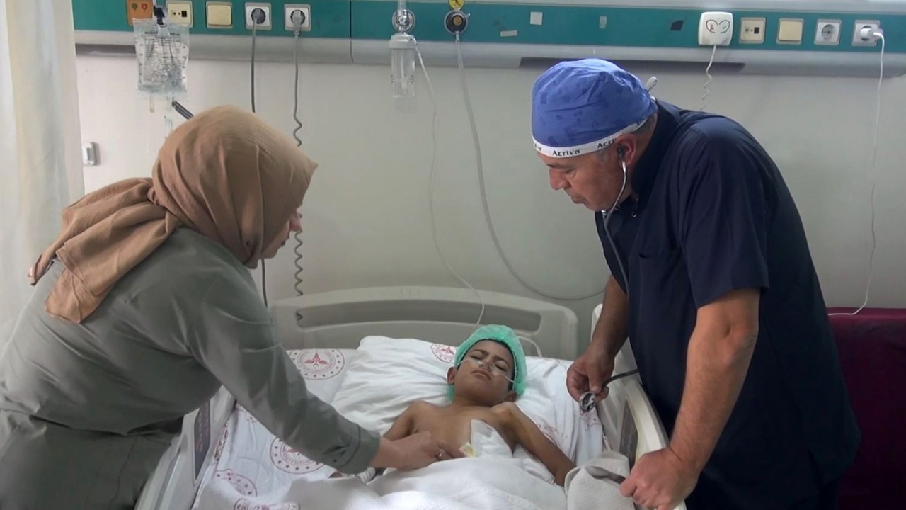Suriye’de akciğer kisti patlayan 7 yaşındaki çocuk Şanlıurfa’da kurtarıldı
