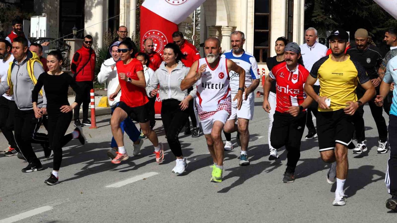3. Cumhuriyet Halk Koşusu Söğüt’te gerçekleşti
