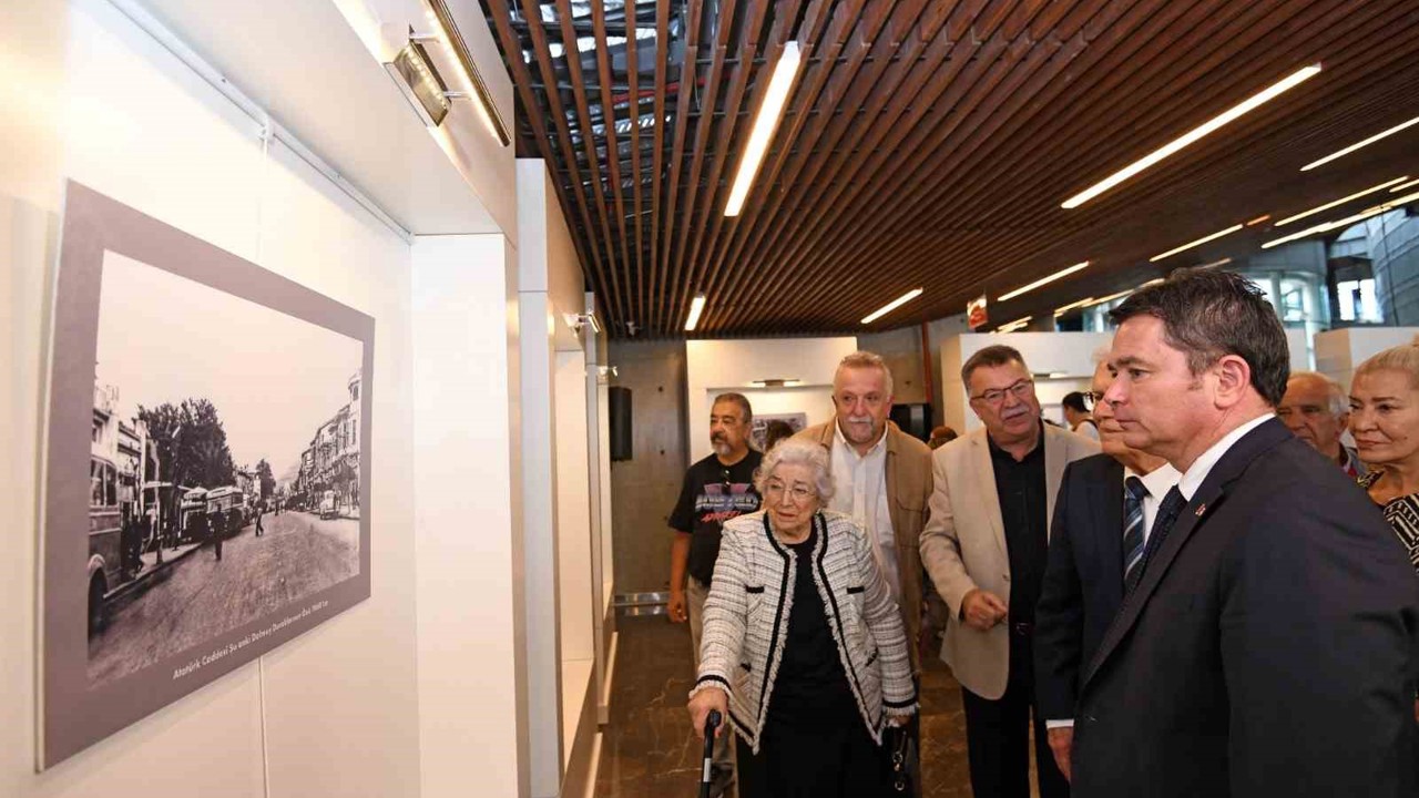 Osmangazi’de cumhuriyet ruhunu yansıtan fotoğraf sergisi
