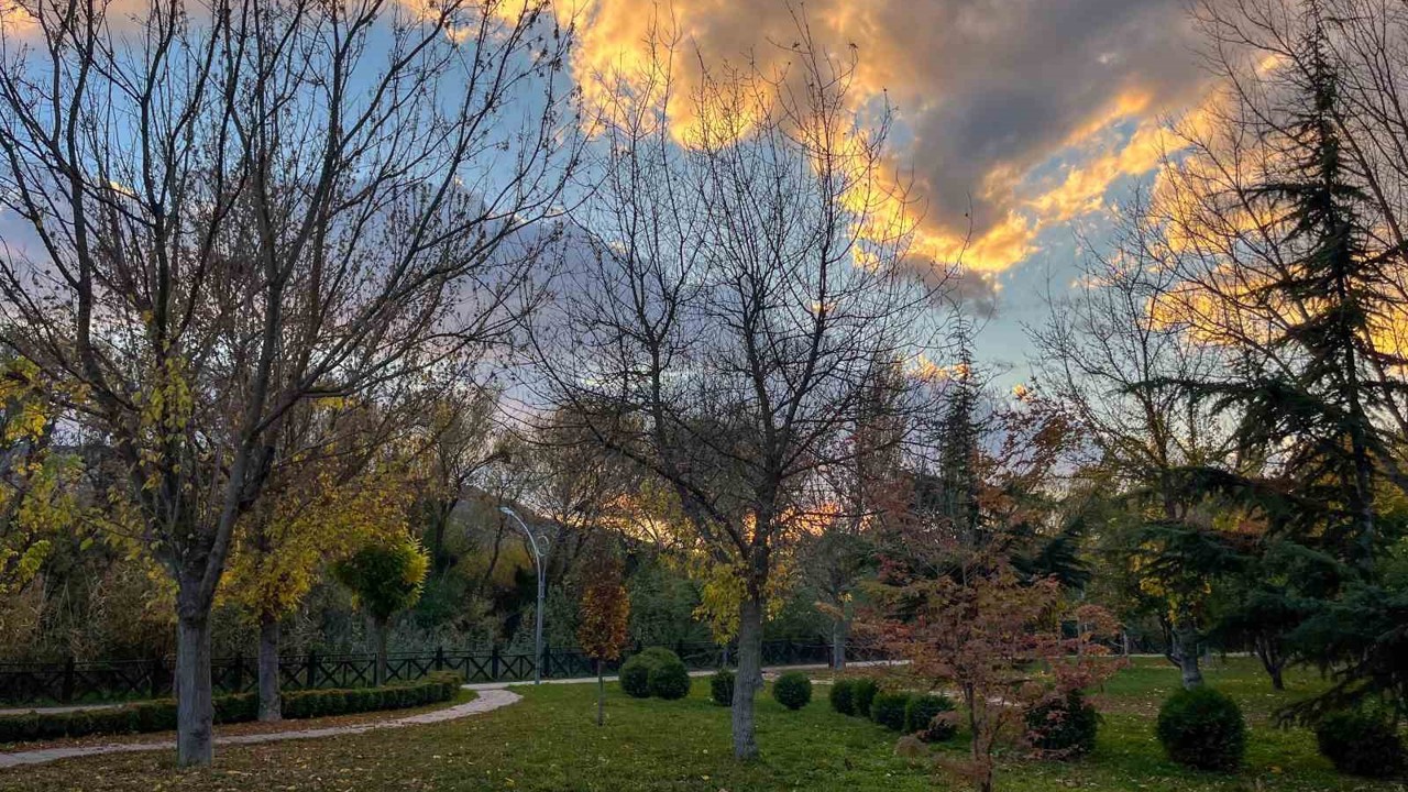 Sonbahar renkleri Eskişehir’i süsledi
