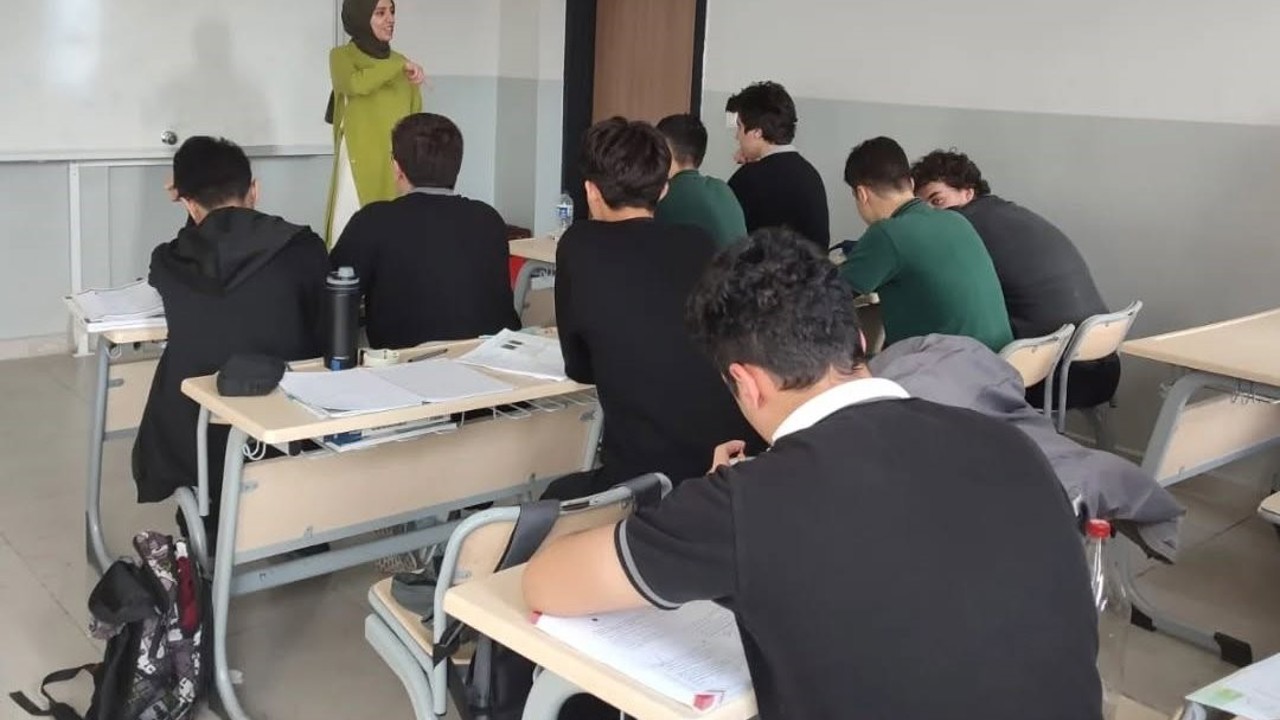 Kütahya Şehit Selim Cansız AİHL’de motivasyon semineri
