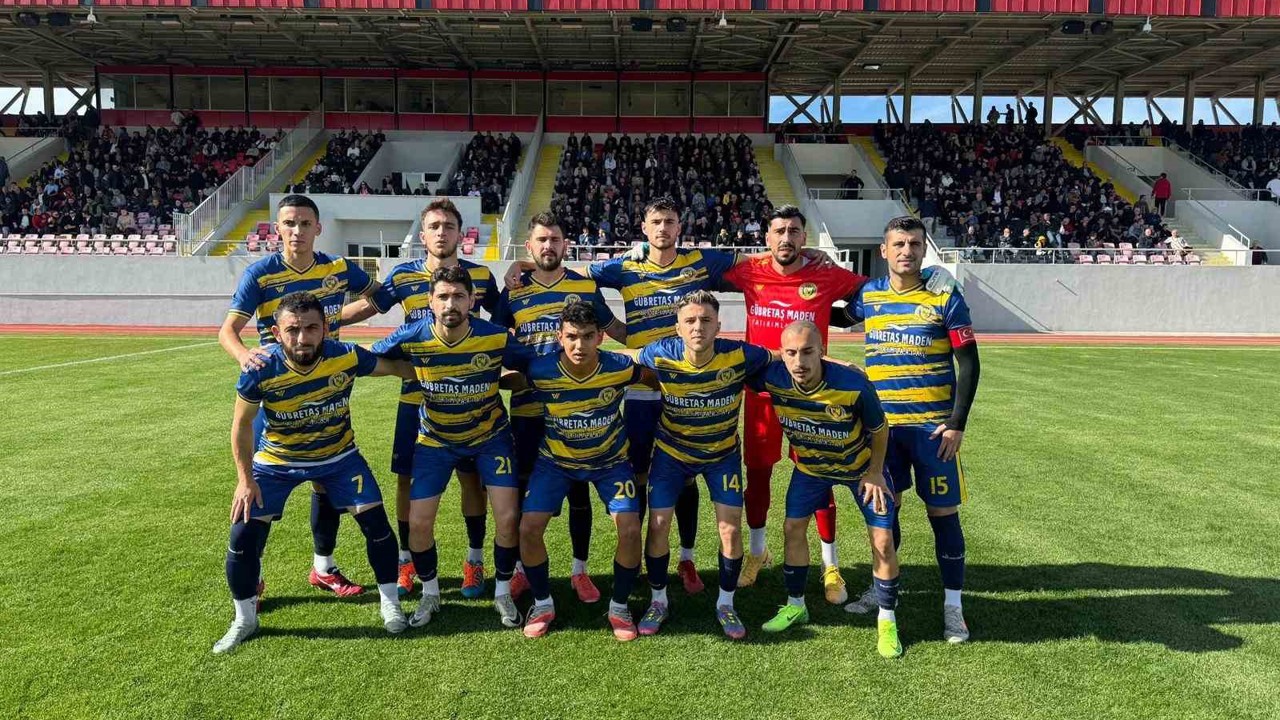 Söğütspor ligdeki ilk mağlubiyetini aldı
