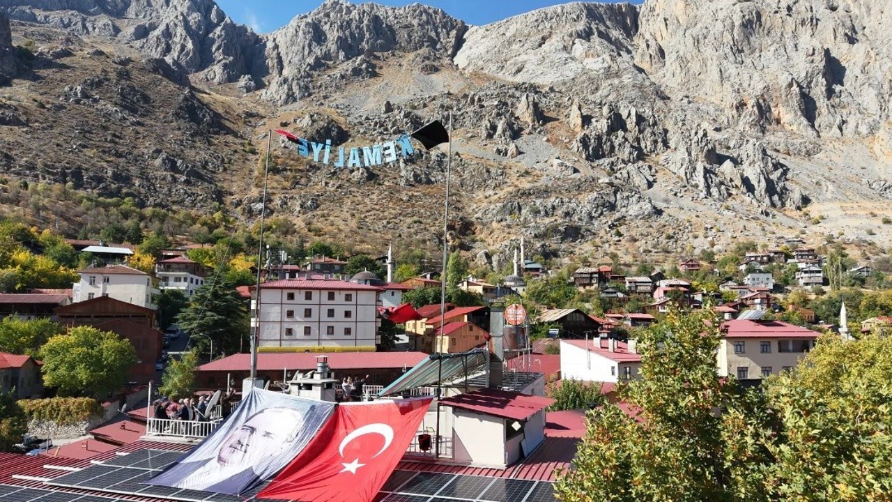 Yarasa Adam’dan nefes kesen atlama!
