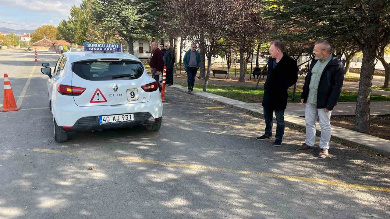 Kırşehir’de ehliyet sınavında 259 aday başarılı oldu
