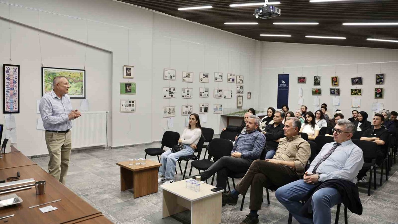 Doğa ve mühendislik 13. bağ, bahçe, çiçek konferanslarında buluştu
