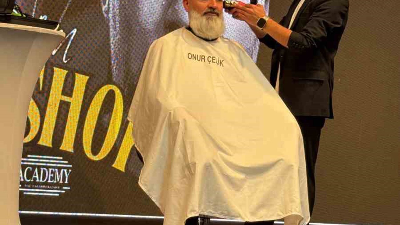 Karslı kuaförün başarısı
