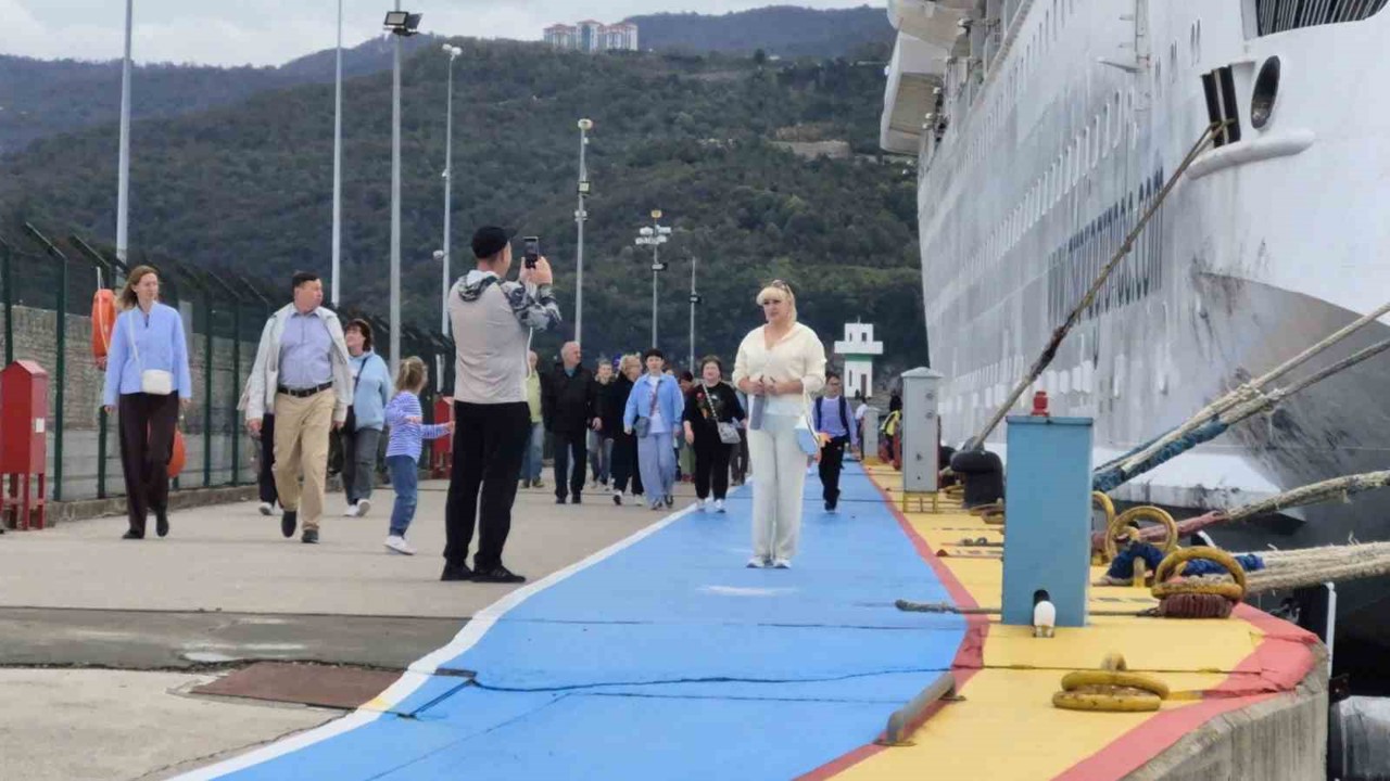 Amasra’da Rus turist sayısında 2026 hedefi 200 bin kişiyi aşmak
