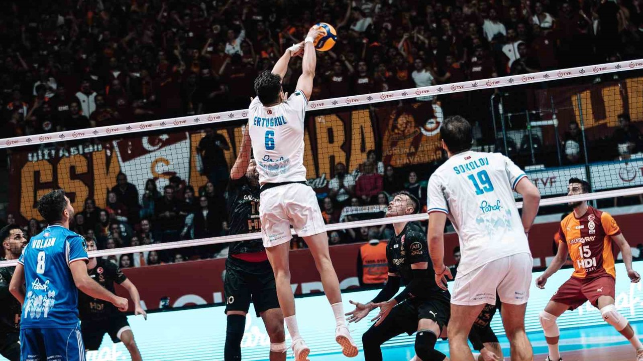 Efeler Ligi: Halkbank: 3 - Galatasaray: 0
