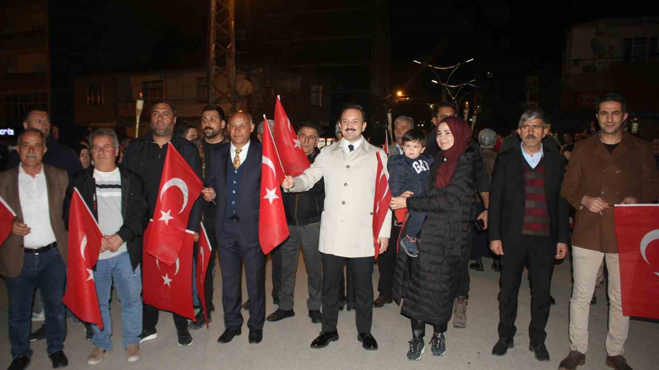 Malazgirt’te fener alayı yürüyüşü yapıldı
