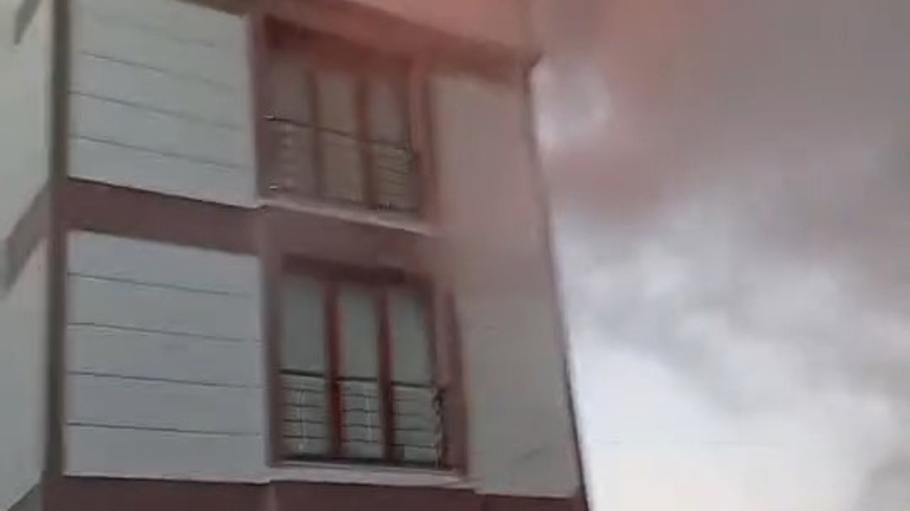 Biga’da ev yangını
