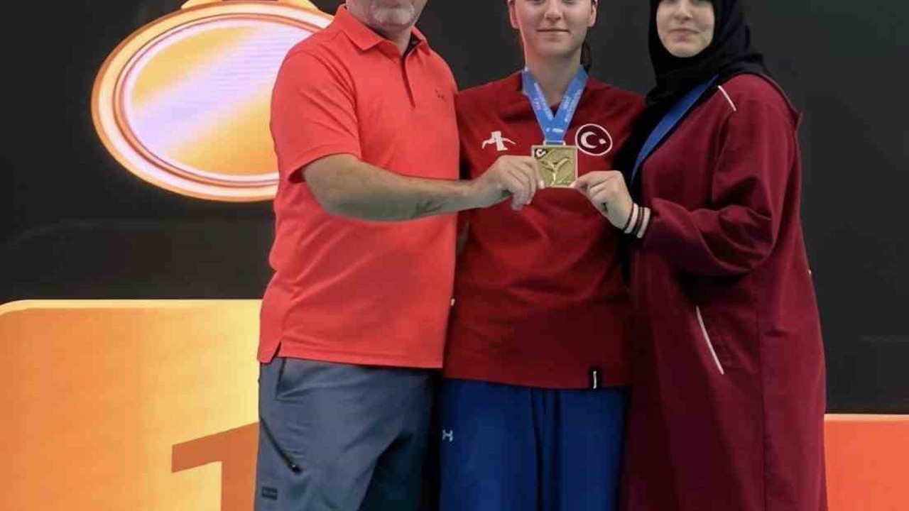 Tuğba Çürük Türkiye Şampiyonluğuyla Balkan ve Avrupa kapılarını araladı
