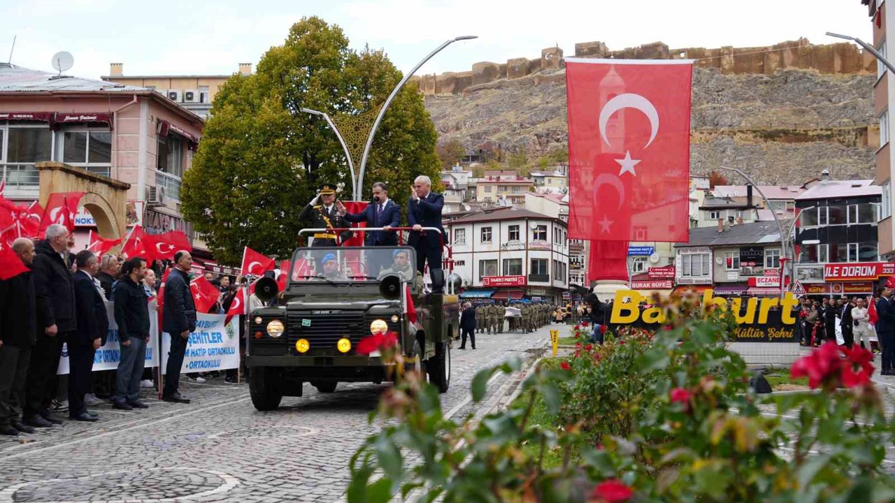 Bayburt’ta 29 Ekim Cumhuriyet Bayramı törenle kutlandı

