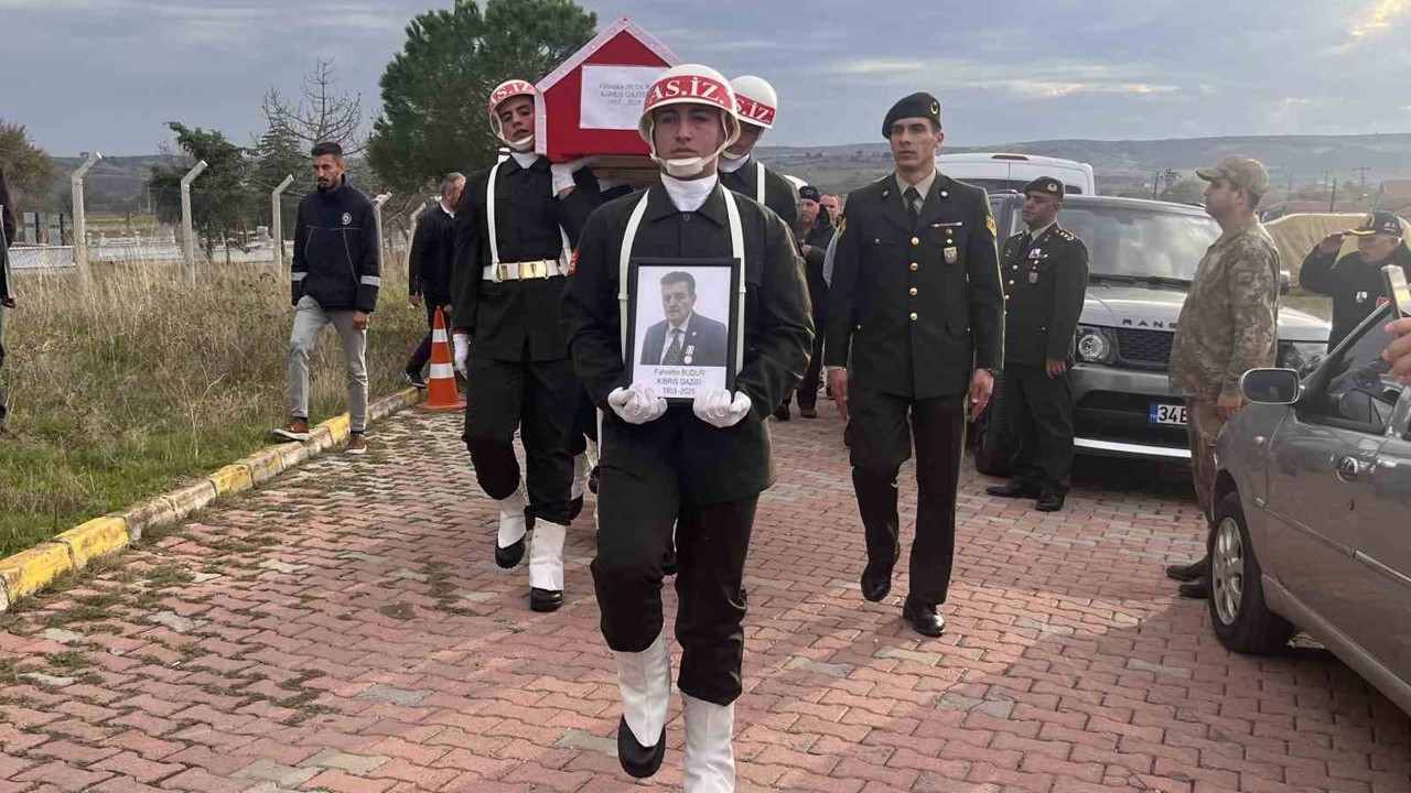 Kıbrıs gazisi son yolculuğuna uğurlandı
