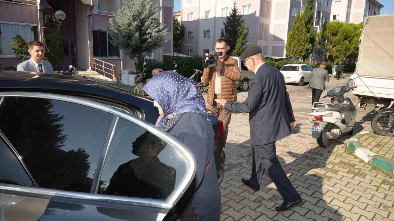 Şehit ailesini duygulandıran sürpriz
