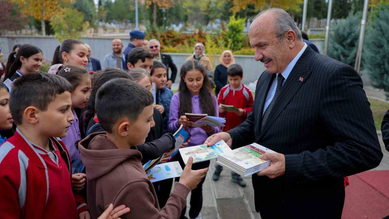 Taşköprü Belediyesi’nin geleneksel hale getirdiği ‘Çocuk Kitapları Günleri’ devam ediyor
