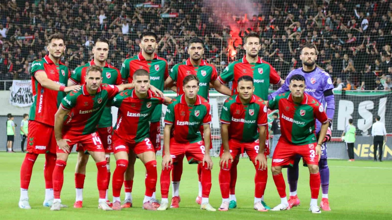 Karşıyaka, savunma performansıyla dikkat çekiyor

