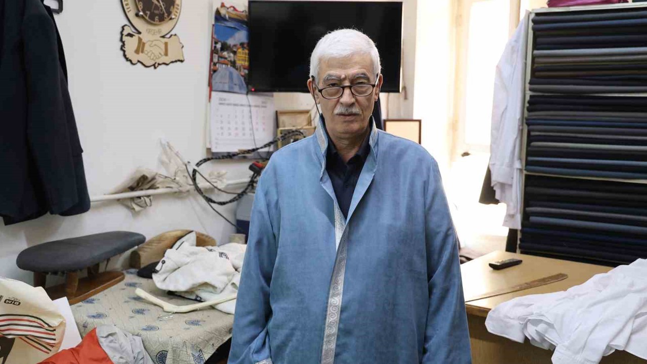 Kırşehir’de Yılın Ahisi seçilen İsmail Aydın: "Önerim, çocuklarımız okusunlar ama mesleklerini de kollarında bilezik yapsınlar"
