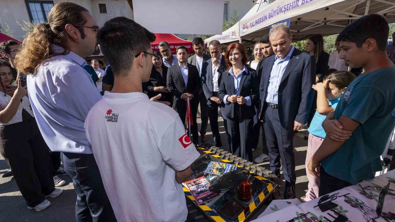 Başkan Seçer: "İyi ki cumhuriyet var"
