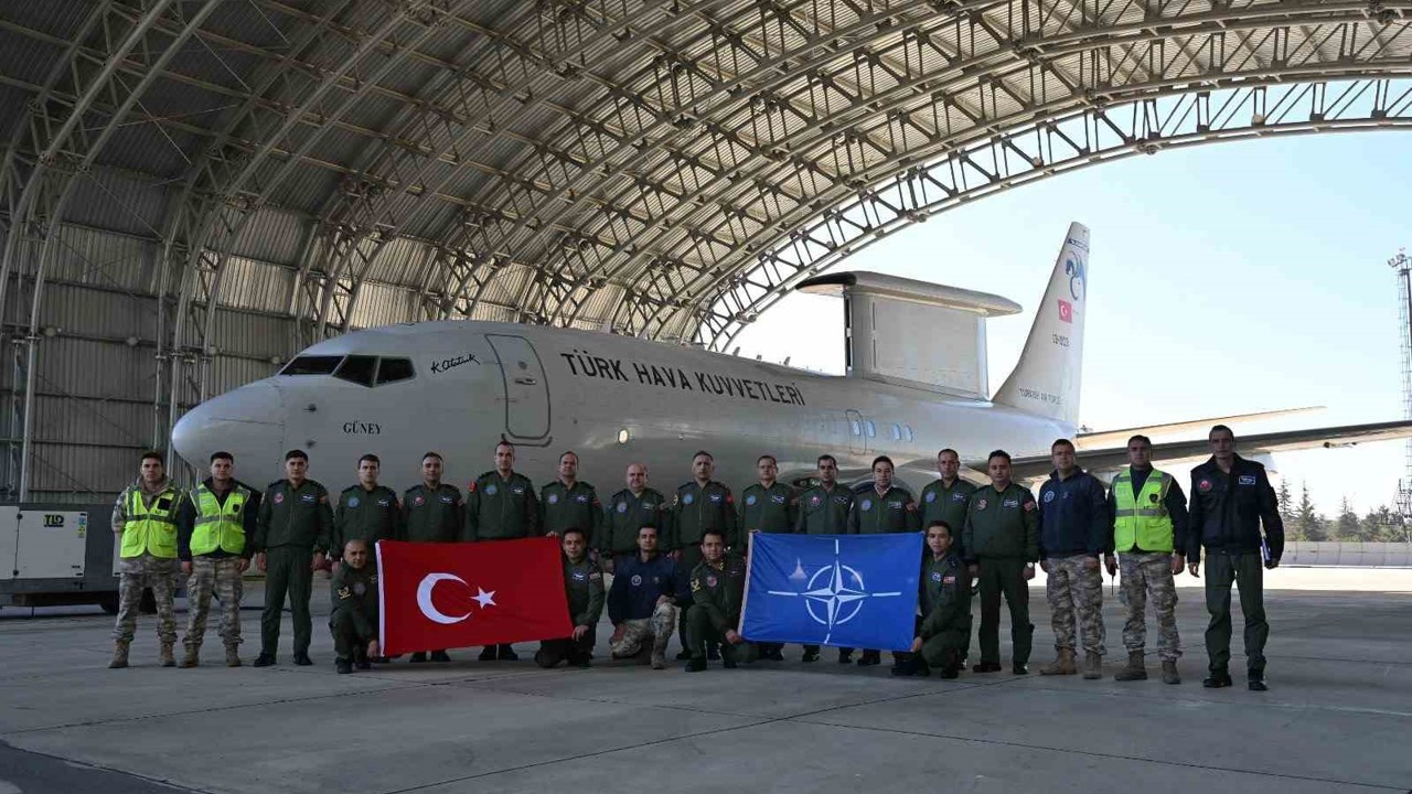 MSB: "Havadan İhbar Kontrol uçağı, 27 Ekim tarihinde NATO hava sahasında Romanya üzerinde görev uçuşu icra etti"
