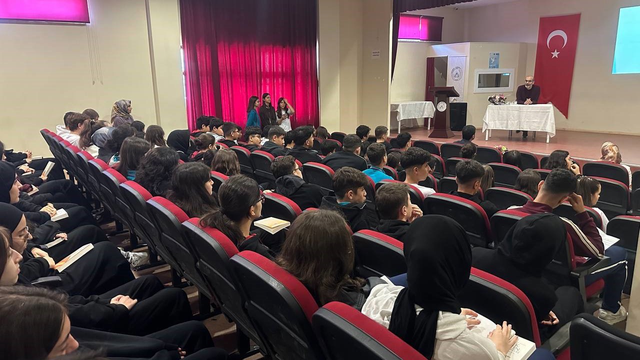 Çayırova Kitap Günleri’nin heyecanı okullara taşındı
