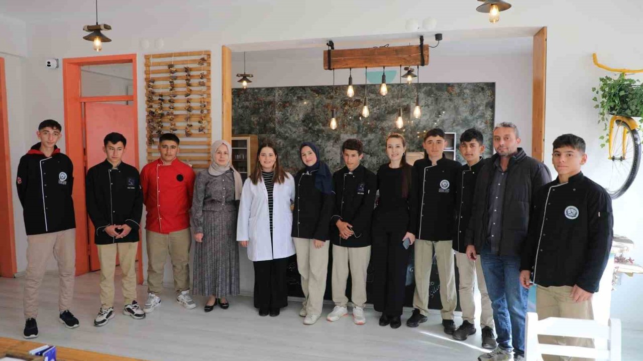 Türkiye’nin ilk geri dönüşümlü restoranında geleceğin şefleri yetişiyor
