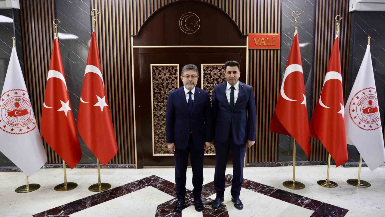 Bakan Yumaklı: "Türkiye kovan varlığında 3’üncü, bal üretiminde de Çin’den sonra 2’inci sırada"
