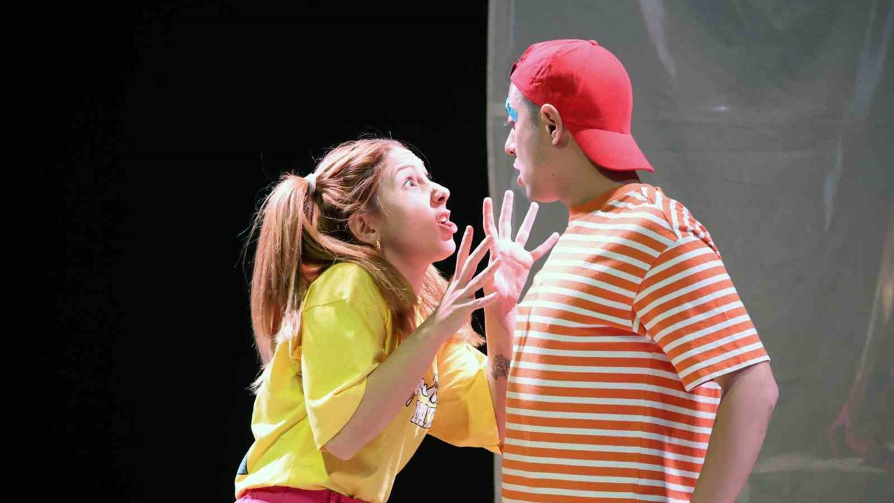 Dram, trajedi, komedi hepsi Kasım ayında Menteşe sahnesinde
