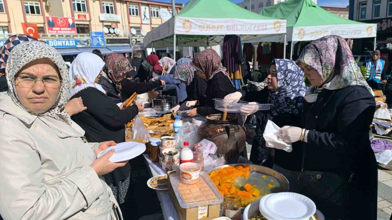 Şuhut’ta Gazze için hayır çarşısı
