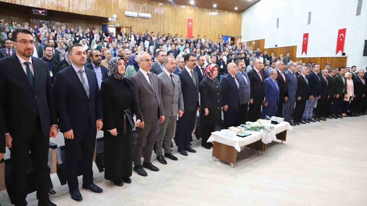 FÜ’de ‘Din Öğretimi Çalıştayı’ düzenlendi
