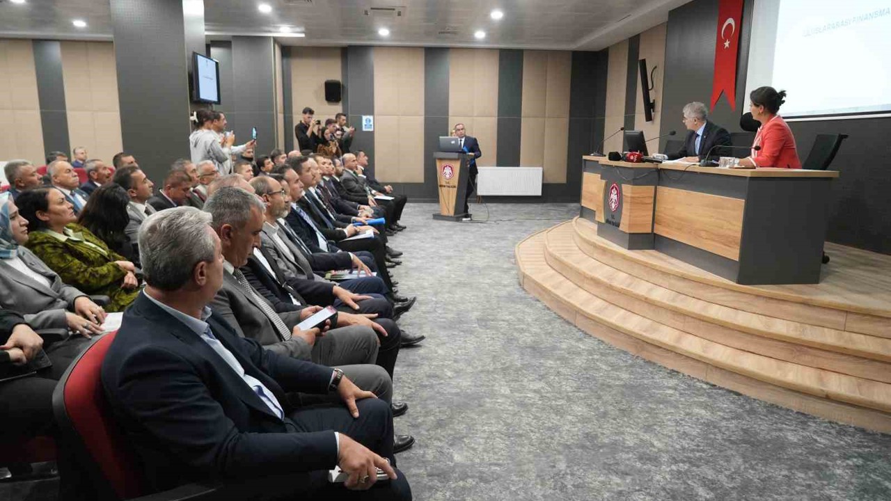 Ulukışla-Karaman-Ereğli hızlı tren hattının yapımında sona gelindi
