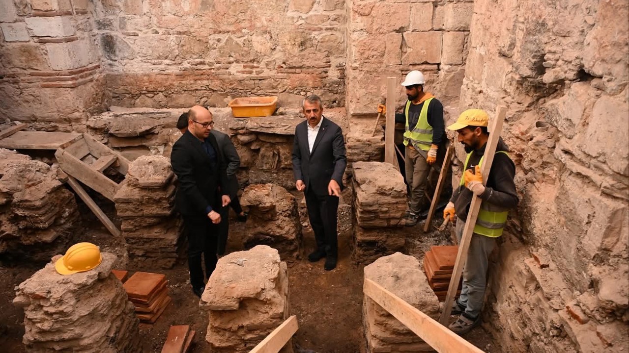 Toprak altından çıkan hazine "Gazimihal Hamamı"
