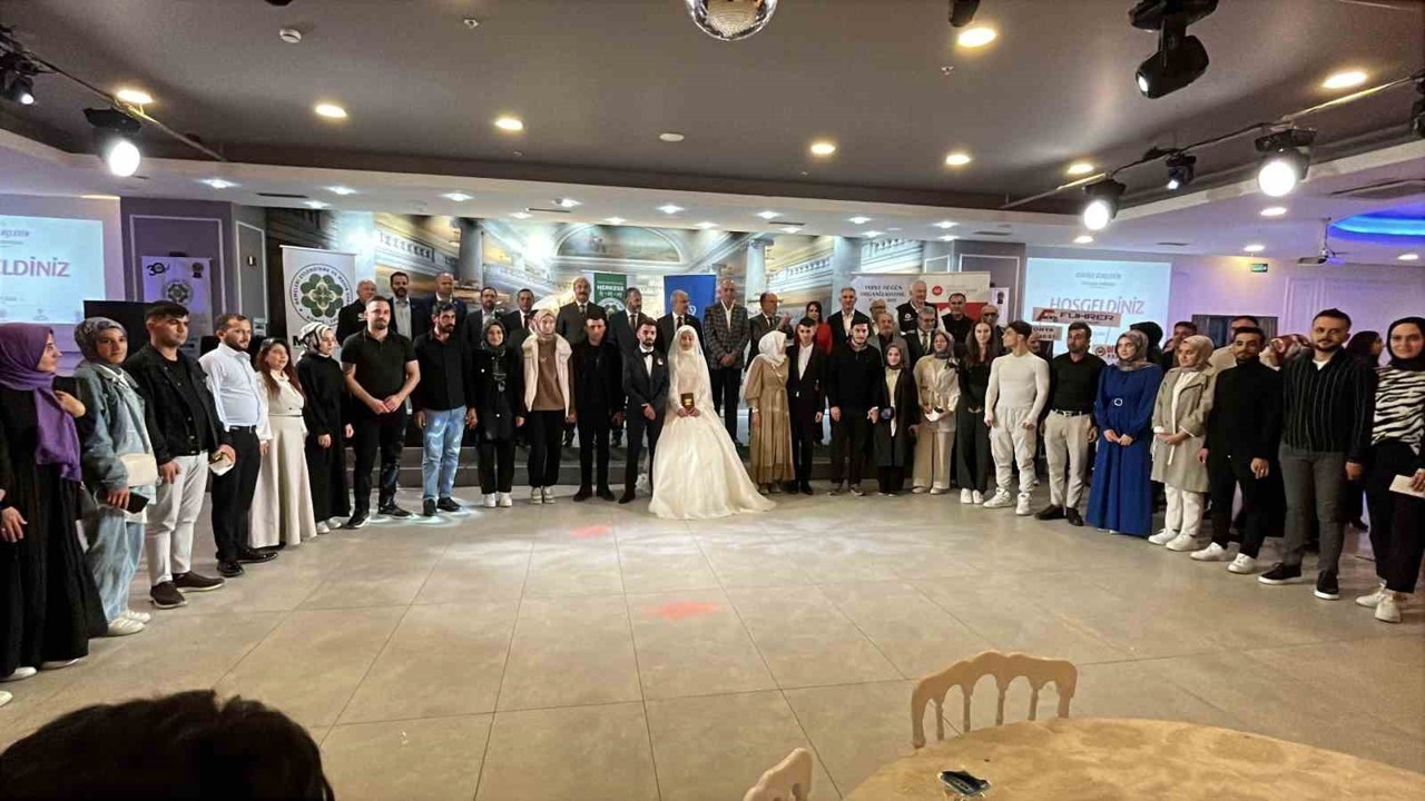 Konya’da 35 çift törenle dünyaevine girdi
