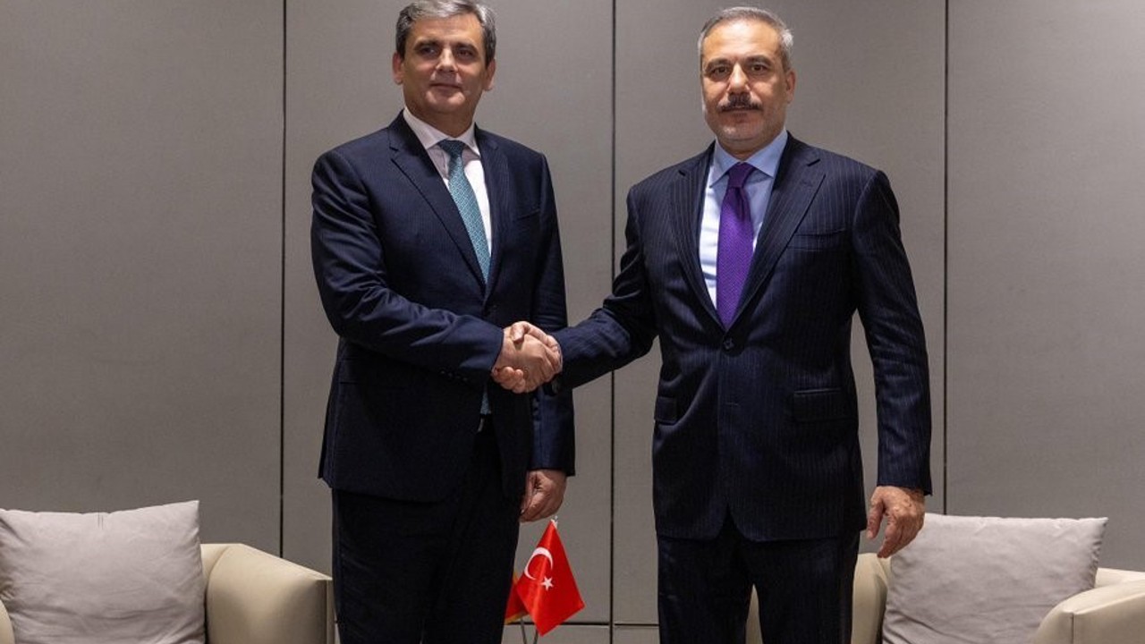 Bakan Fidan, Karadağlı mevkidaşı ile bir araya geldi
